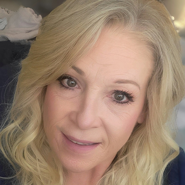 Photo of Dianna Kennedy